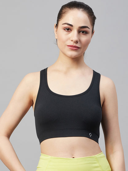 Women Black Sports Bra & Short Cord Set