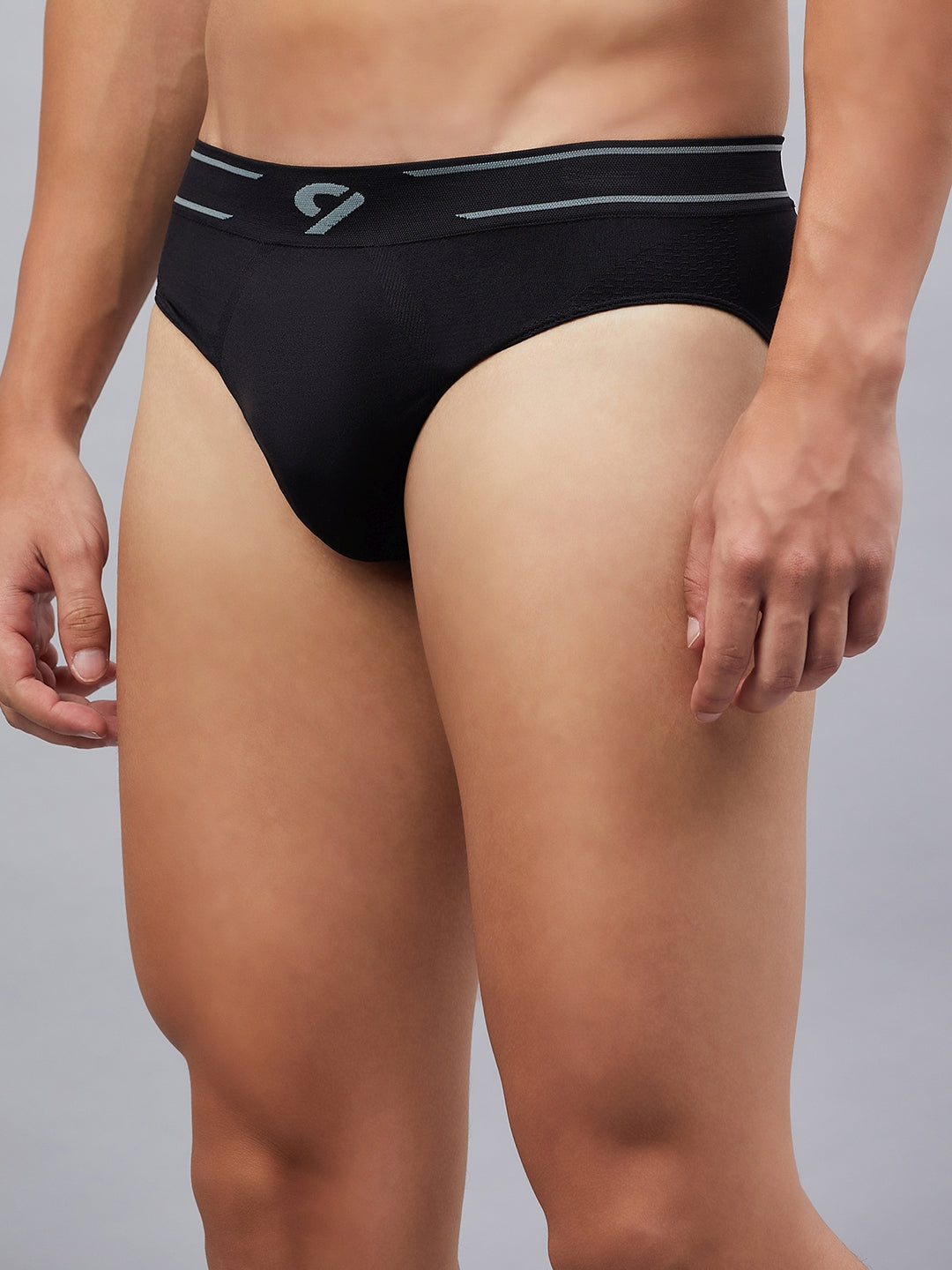 C9 AIRWEAR Skin friendly Men's Seamless Black  Basic Briefs