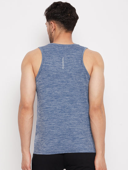 C9 Airwear Seamless Men's Sando/Vests with Round Neck and Textured Knit