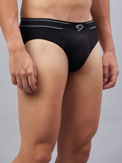 C9 AIRWEAR Skin friendly Men's Seamless Black  Basic Briefs